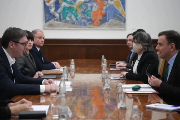 SRBIJA I VELIKA BRITANIJA KA ZAJEDNIČKOM CILJU! Aleksandar Vučić: Posvećeni smo razvoju zelene agende