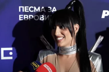 ESTRADA U ŠOKU: Angelina htela da se UBIJE, isplivali svi detalji u JAVNOST!