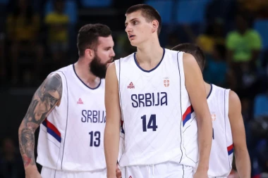 MA, KAKAV JOKIĆ, VIDITE JANISA: Raduljica uzburkao strasti: Čemu LOŽENJE i MVP LUDILO?