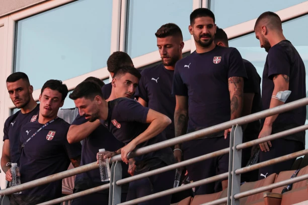 OTKUD SAD OVO? Roma tempirala BOMBU, Murinjo dovodi srpskog reprezentativca na Olimpiko!