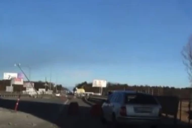 Napad na novinare kod Kijeva: Britanski snimatelj pogođen dva puta (VIDEO)