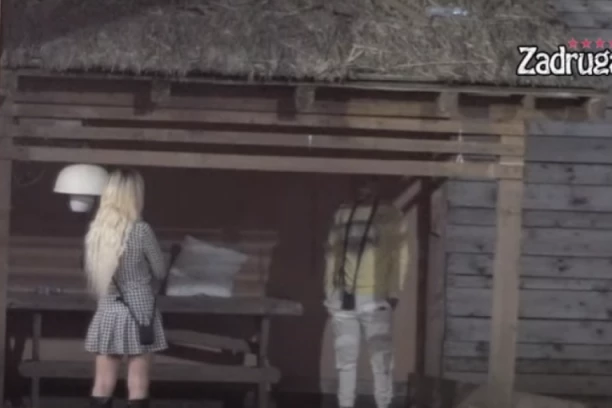 HAOS U ZADRUZI: Dejan Dragojević šutirao sve pred sobom, Aleksandra prišla da ga SMIRI, on je OTERAO od sebe! (VIDEO)