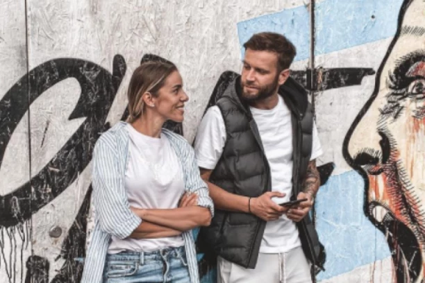 RAZVODI se poznati srpski pevač: Sve je bilo spremno za SVADBU, a onda je bivša Saše Kovačevića IZVISILA za budućnost! (FOTO)