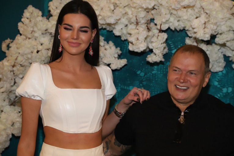 Jovana Ljubisavljević i Osman Karić