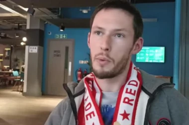 ON JE LUD ZA ZVEZDOM! Bivša devojka mu je iz Srbije, Met Vajt stiže na Ajbroks! (VIDEO)