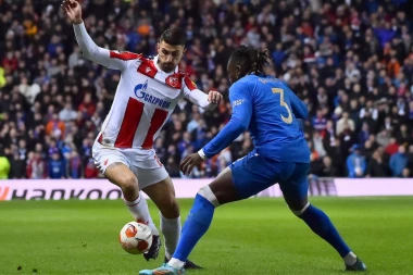 RENDŽERSU SAMO ZVEZDA NA UMU: Pred meč u Beogradu oni ŠTEDE igrače!