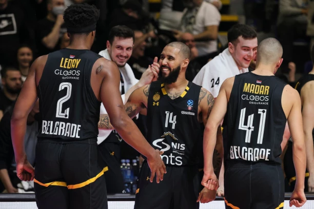 GLAVOBOLJA ZA ŽELJKA: Partizan ostao bez STRANCA pred gostovanje u Morači!