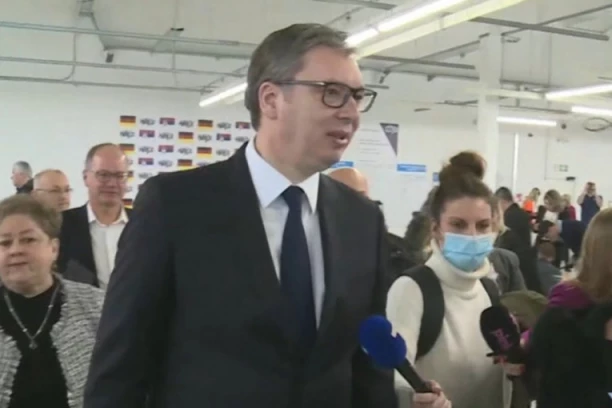 VUČIĆ: Posao u novim fabrikama za 2.200 ljudi! ČITAJTE U SRPSKOM TELEGRAFU