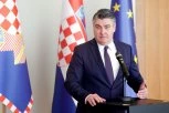 MILANOVIĆ U MIŠIJOJ RUPI: U Zagrebu grmi na sva zvona, PRED NATO MANJI OD MAKOVOG ZRNA!