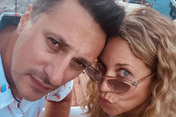 DOSTA JE BILO ĆUTANJA: Aleksandra Tomić nakon porođaja otkrila tajnu iz DOMA, Evo kakav je ODNOS Andrije Miloševića i njene majke!