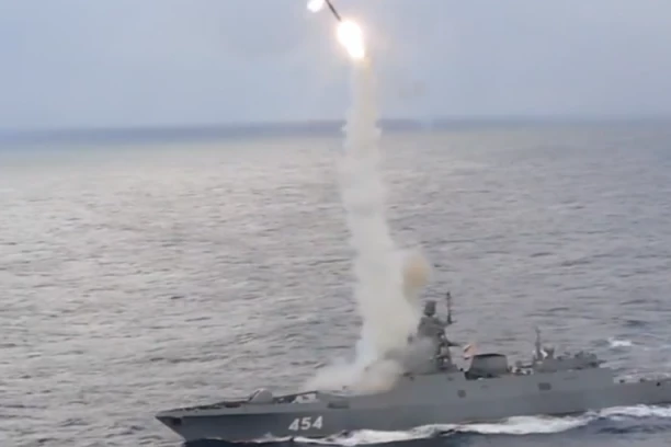 POLAKO SE OSTVARUJU PUTINOVE ZAMISLI: Neprijatelju ne ostavlja prostor za reakciju!