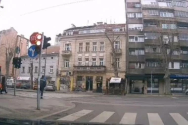 OVA RASKRSNICA U BEOGRADU "KOSI" PEŠAKE: Komitet za BEZBEDNOST upozorio GRAĐANE, posebna OPASNOST vreba svakoga! (FOTO)