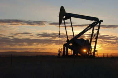 TREBAJU IM VEĆE CENE: Saudijska Arabija smanjuje proizvodnju nafte!