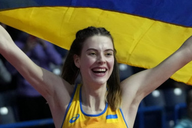 SUZE U BEOGRADU: Ukrajinka osvojila ZLATO, pa je savladale emocije! (FOTO)