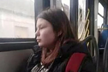 NESTALA KSENIJA IZ SURČINA! Ako imate informacije o devojčici, javite najbližoj policijskoj stanici!