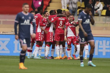 SVECI RAZBIJENI NA KOMADIĆE! Monako PONIZIO PSŽ u derbiju Lige 1 (VIDEO)