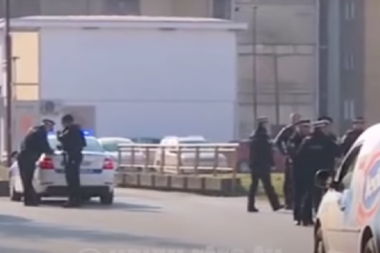 Prijedor u potpunoj blokadi: UBIJEN NAČELNIK POLICIJE RADENKO BAŠIĆ! (VIDEO)