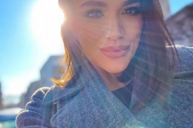 Marija Mikić ponovo TRUDNA! Pre tri meseca na svet je donela ĆERKICU, a sa OVIM FRAJEROM čeka drugo dete!