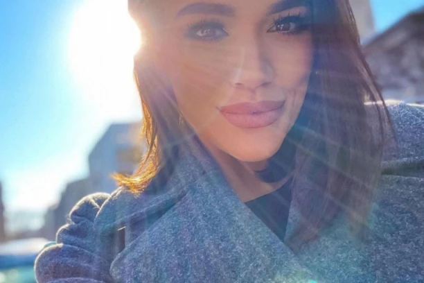 Trudna pevačica o svojim strahovima: Doktori su posumnjali da beba ima DAUNOV SINDROM - Marija je zatrudnela nakon DVA POBAČAJA, a sada je otvoreno govorila sa kojim problemima se SUOČAVALA