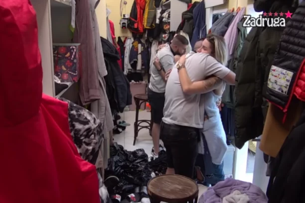 Rešili sve PROBLEME: Dejan Dragojević i Aleksandra Nikolić razmenjivali STRASTI u garderoberu, POLJUPCI odzvanjali Belom kućom! (VIDEO)