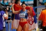 ODUŠEVILA JE NACIJU OSVAJANJEM ZLATNE MEDALJE: Zaslužila je odmor, a sada zbog nje gori Instagram! (FOTO)