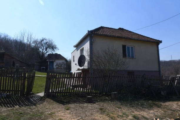 TREĆA SMRT ZAOKRUŽILA TRAGEDIJU: Ovo su otac i sin koji su umrli zajedno u Ripnju