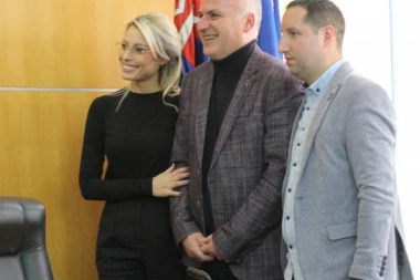 Tribina Fondacije "Dajana Paunović": Zvezdara je ponosna na svoju pozitivnu demografsku sliku