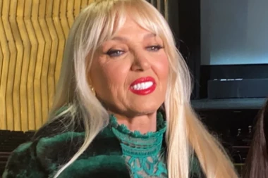 Najnoviji MERCEDES kada je tužna! Branka Sovrlić PRIZNALA da je suprug oraspoloži samo SKUPIM POKLONIMA!