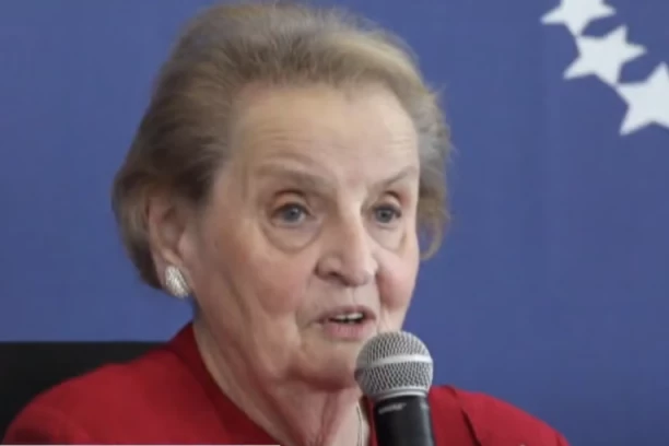 Kažu da je zbog njega MRZELA Srbe! Otkriveno kako je izgledao susret Madlen Olbrajt i Slobodana Miloševića! Tražila mu nešto, on je KATEGORIČKI ODBIO!