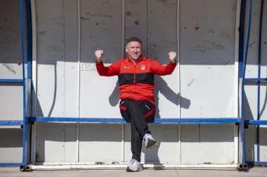 NIJE SAMO NAOMI KEMBEL: Đani nam OTKRIO sa kojim TOP RIBAMA je bio, a potom i detalje BESNE NJUJORŠKE ŽURKE sa Denisom Rodmanom! (VIDEO)