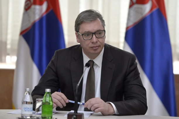HVALA VAM ŠTO STE SVRSTALI SRBIJU U SAM VRH STAROG KONTINENTA: Aleksandar Vučić čestitao Andrei i Lazaru!