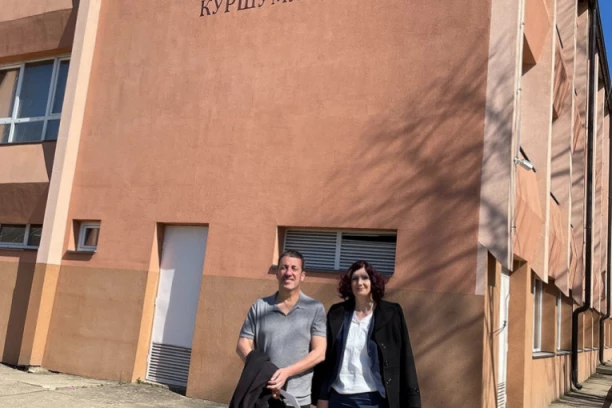 Donacija Fondacije Misija Halijard i Lajf Lajn Čikago u topličkom kraju! (FOTO)