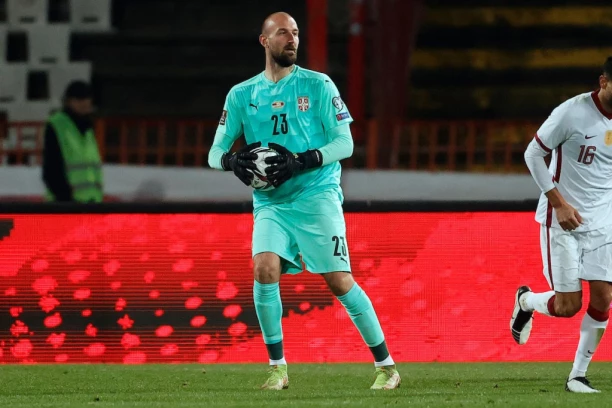 Propao mu je transfer u Fiorentinu, ali će mu se san ipak ostvariti: Vanja Milinković Savić se seli na Ostrvo?