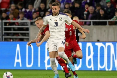 SVI SU OSETILI TRAVU OVOG PRELEPOG STADIONA: Piksi PONOSAN na svoje izabranike!