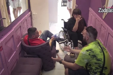 Miljana okupila svoje FRAJERE, pa RAŠČISTILA sve: Zola priznao Kulićki da ne vidi EMOCIJE prema njemu, pa PODRŽAO njenu vezu sa Bebicom! (VIDEO)