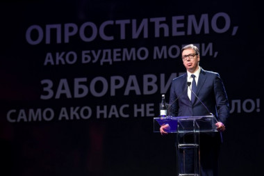 SRPSKO SRCE nikada NEĆETE moći da SLOMITE! Predsednik Vučić poslao važnu poruku: Obeležen Dan sećanja na žrtve NATO agresije (VIDEO)