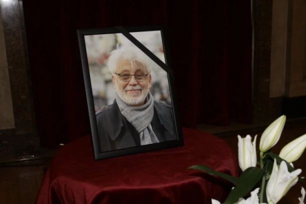 Održana KOMEMORACIJA Milovanu Vitezoviću: Vesić otkrio sve o LEGATU čuvenog književnika