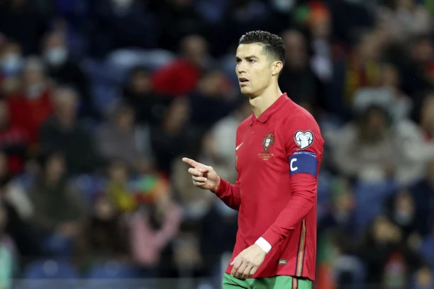 UEFA SE PRISETILA JEDNOG OD NAJLEPŠIH POTEZA U RONALDOVOJ KARIJERI! Od tada je PROŠLO 20 godina! (VIDEO)