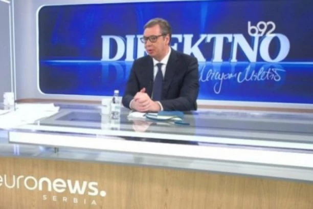 PREDSEDNIK VUČIĆ SE OBRATIO NACIJI: Navikao sam da trpim udarce! Velika napetost na KOSOVU!