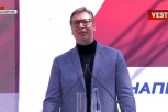 VUČIĆ U KRAGUJEVCU: Najubedljivija pobeda u istoriji će ostati upamćena po tome što nismo izgovorili nijednu ružnu reč (FOTO)