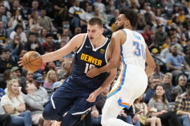 ČAROLIJA: Jokić izveo nove MAGIČNE asistencije (VIDEO)