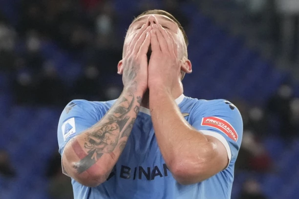 GDE ĆE SERGEJ? Piksi UZBURKAO Italiju - Milinković-Savić od 100.000.000 evra!