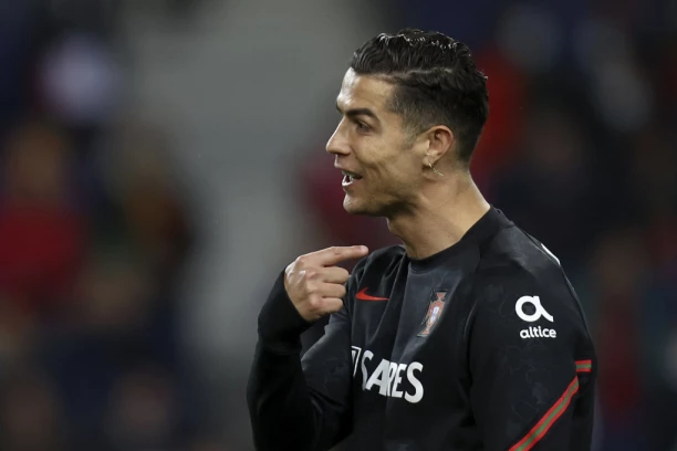 RONALDO JE BAŠ ZABRLJAO: U incident se umešala i POLICIJA!