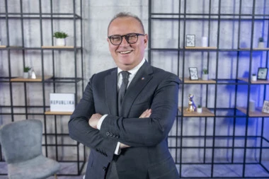 NAŠ GOST: ZAMENIK GRADONAČELNIKA I KLJUČNI ČOVEK KAMPANJE SNS! Dok je Vučić predsednik Srbija neće voditi ratove