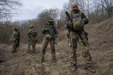 PLENKOVIĆ NIJE DOBIO DVOTREĆINSKU VEĆINU! Hrvatska neće obučavati ukrajinske vojnike!