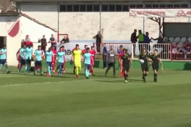 TOTALNA KRAĐA Fudbal izgubio smisao u Sremskoj Mitrovici! (VIDEO)