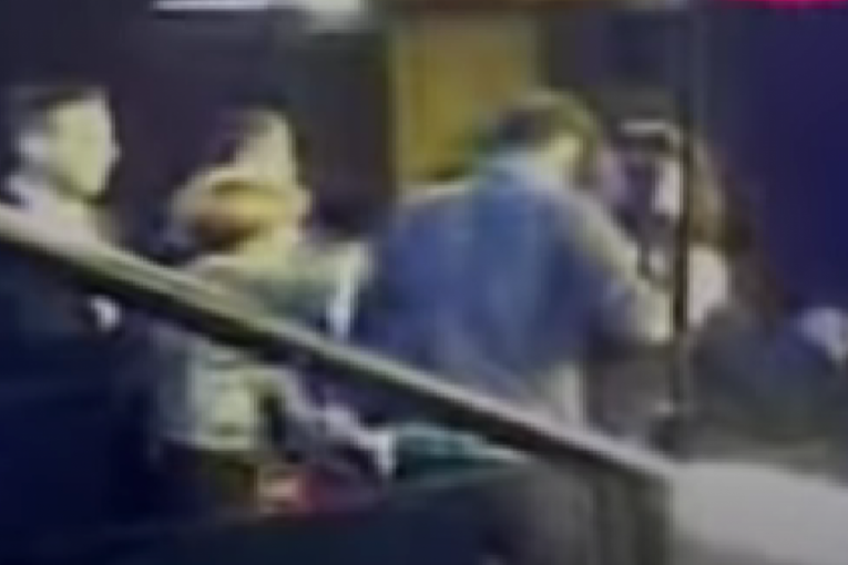 Indi Aradinović i Mina Kostić tuča