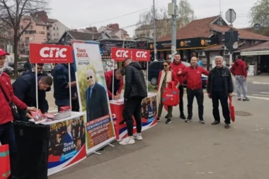 Omladinci SPS-a i Zelenih Srbije za nove gradske opštine Bežanijska kosa, Mirijevo i Banjica (FOTO)