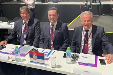 ŠURBATOVIĆ, BJEKOVIĆ i STOJANOVIĆ U DOHI: Delegacija FSS prisustvovala Kongresu FIFA! (FOTO)