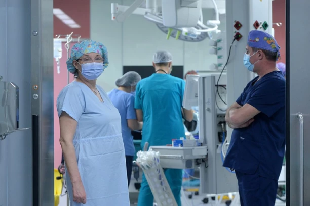 DOKTORIMA TREBALO ŠEST DANA DA JE IDENTIFIKUJU: Veoma retka bolest stigla i u SAD, ministarstvo tvrdi da nema opasnosti po javno zdravlje